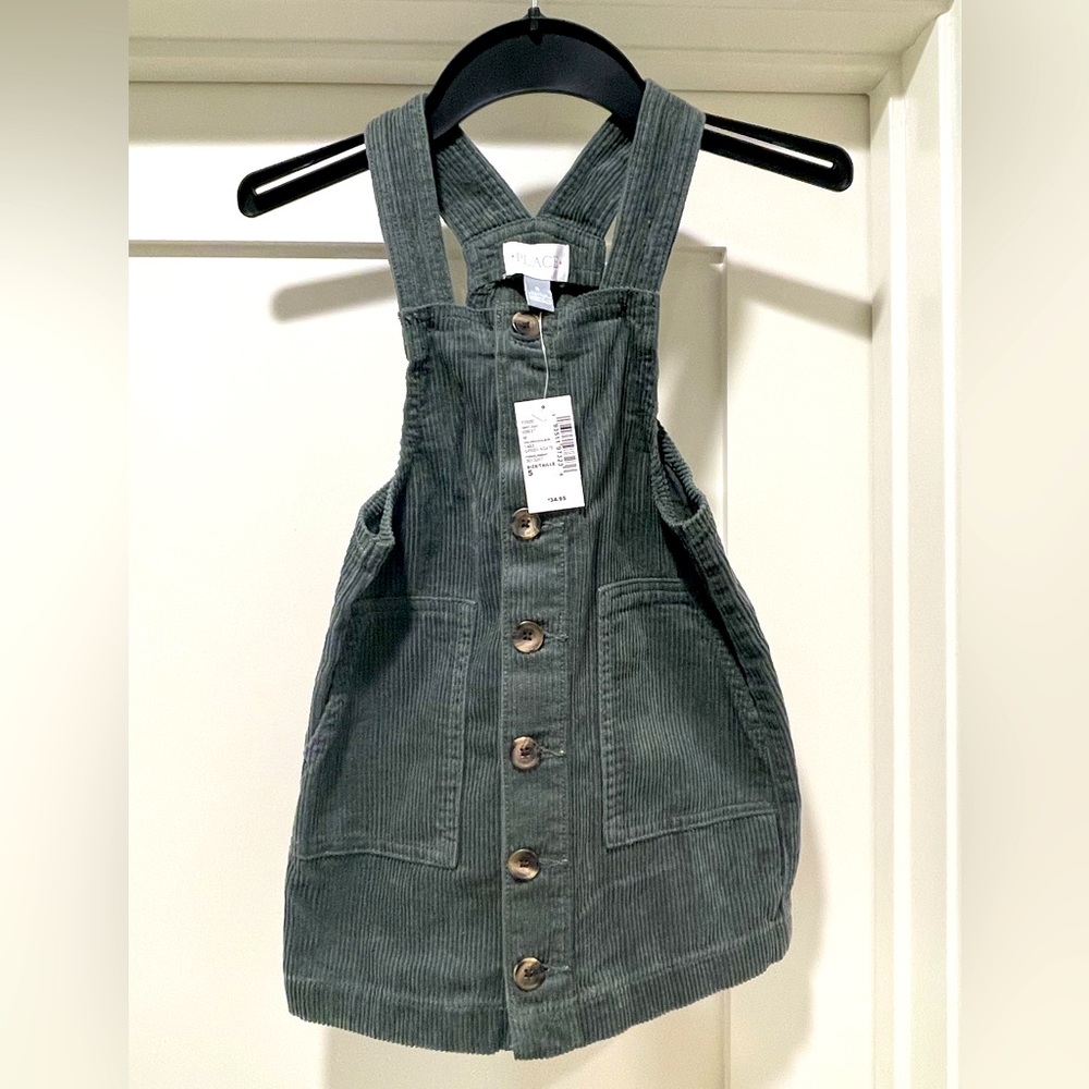 Girl’s Corduroy Overall Dress. Size 5. Children’s Place. NWT